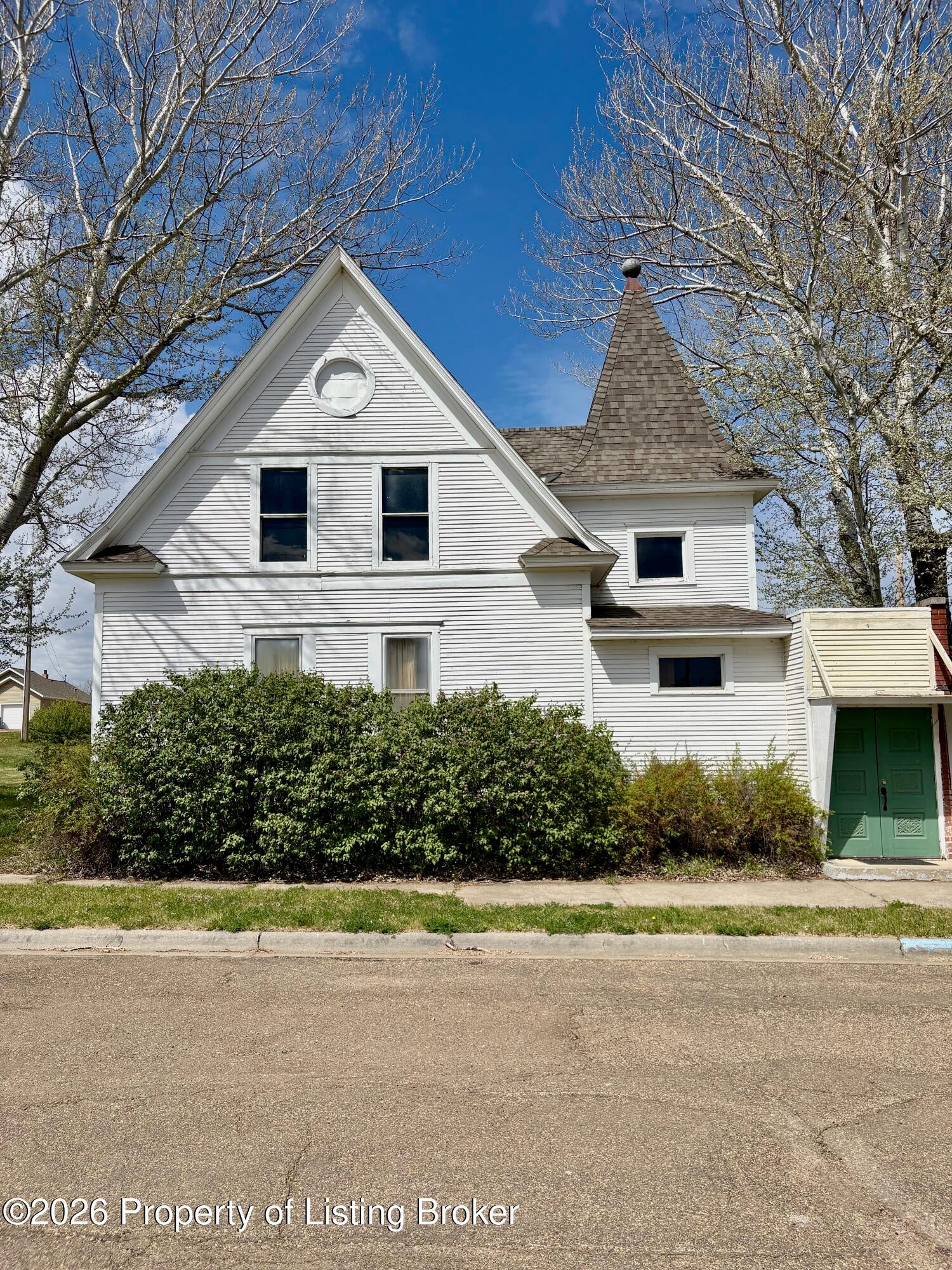 105 3rd Avenue Southwest Beach, ND 58621 - Photo 1 of 30 105 3rd Ave SW