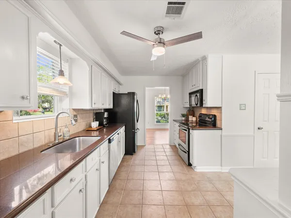 $312,300 | 5223 Ashmere Lane, Spring, TX 77379