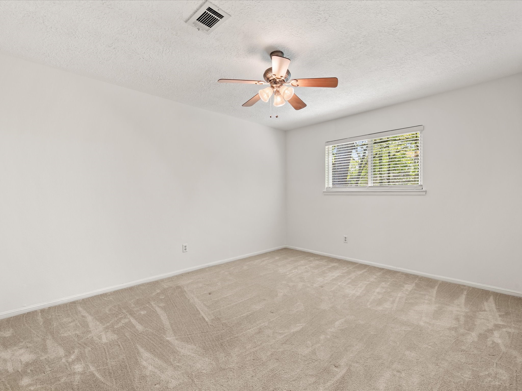 5223 Ashmere Lane Spring, TX 77379 - Photo 31 of 50 Secondary bedroom #1