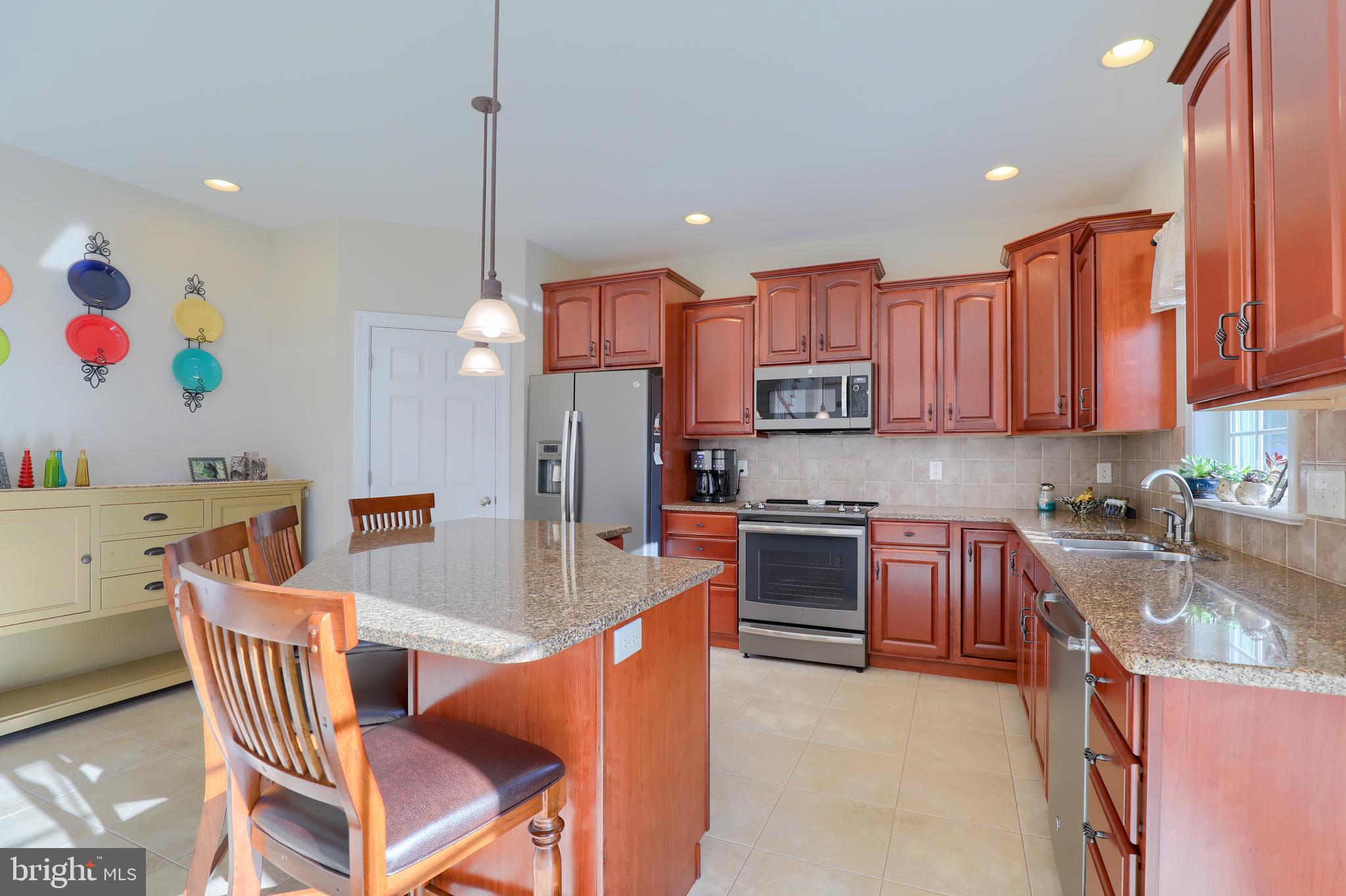 10 Sensenich Drive Lititz, PA 17543 - Photo 4 of 37 Gallery Image 4