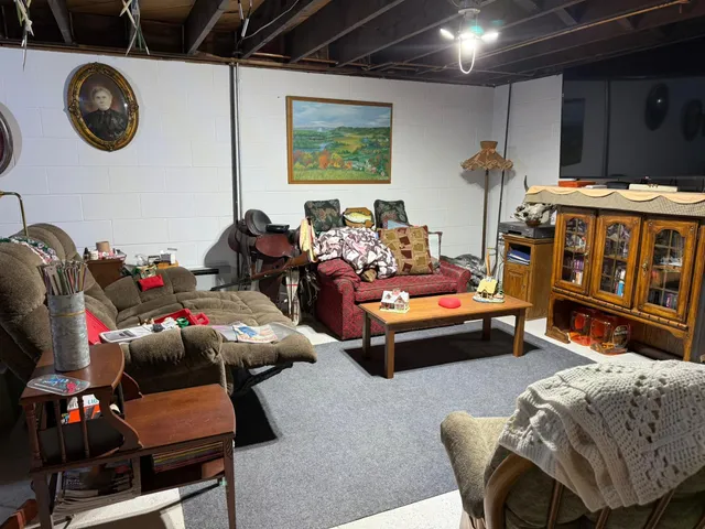 $219,500 | 498 7th Street Southwest, Wells, MN 56097