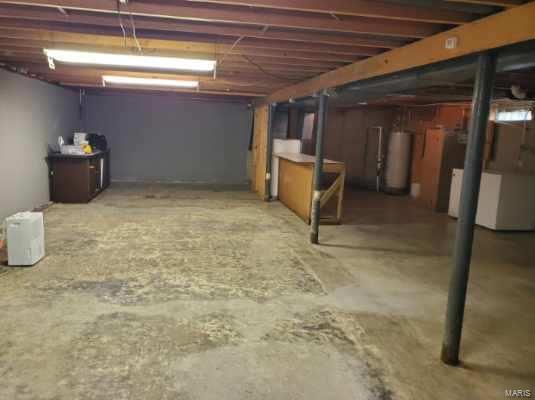 18106 Water Tower Road Carlyle, IL 62231 - Photo 10 of 13 Gallery Image 10