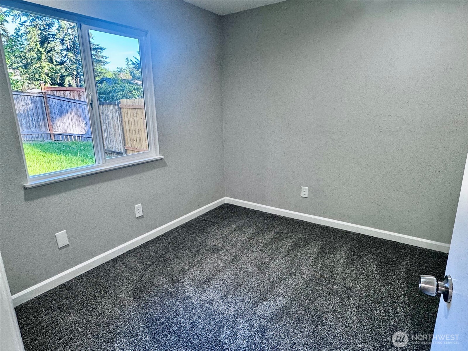 19656 Southeast 259th Street Covington, WA 98042 - Photo 8 of 17