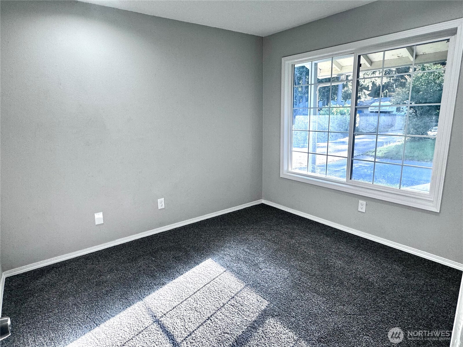 19656 Southeast 259th Street Covington, WA 98042 - Photo 10 of 17