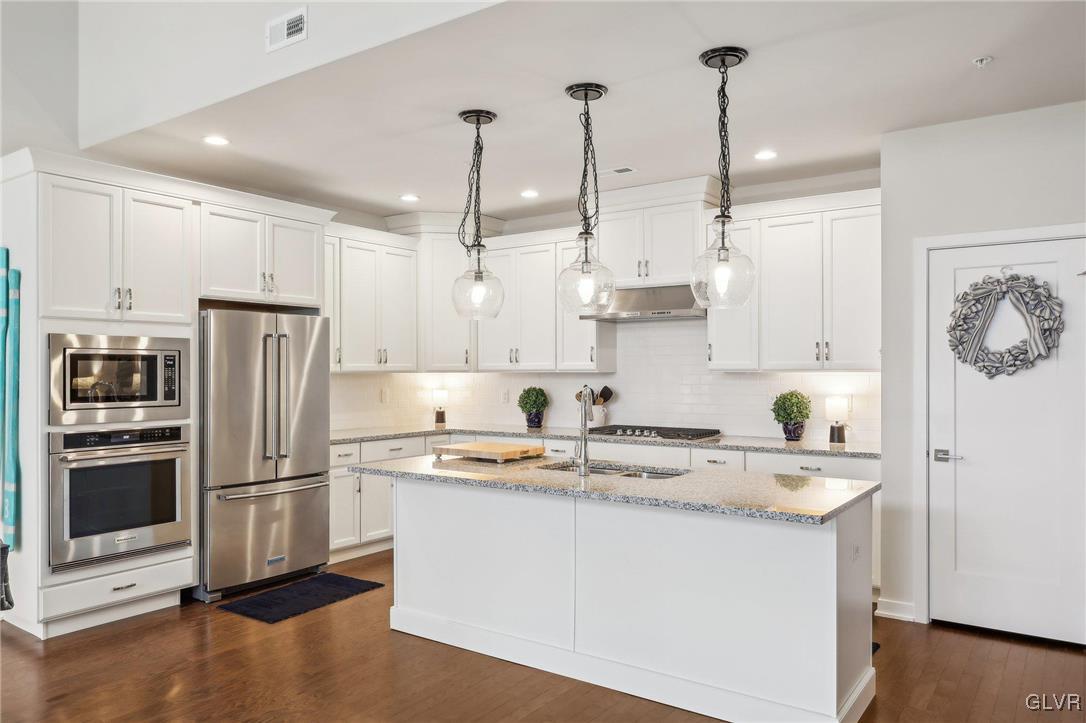 6990 Pine Lane Bath, PA 18014 - Photo 11 of 49