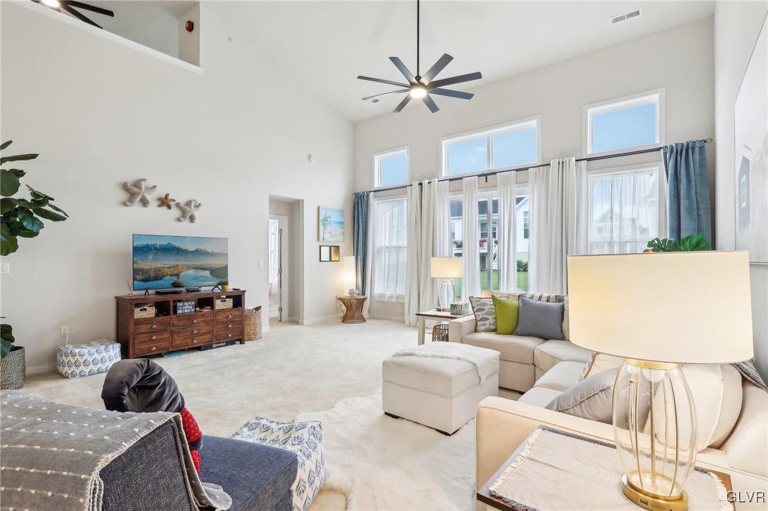 6990 Pine Lane Bath, PA 18014 - Photo 7 of 49