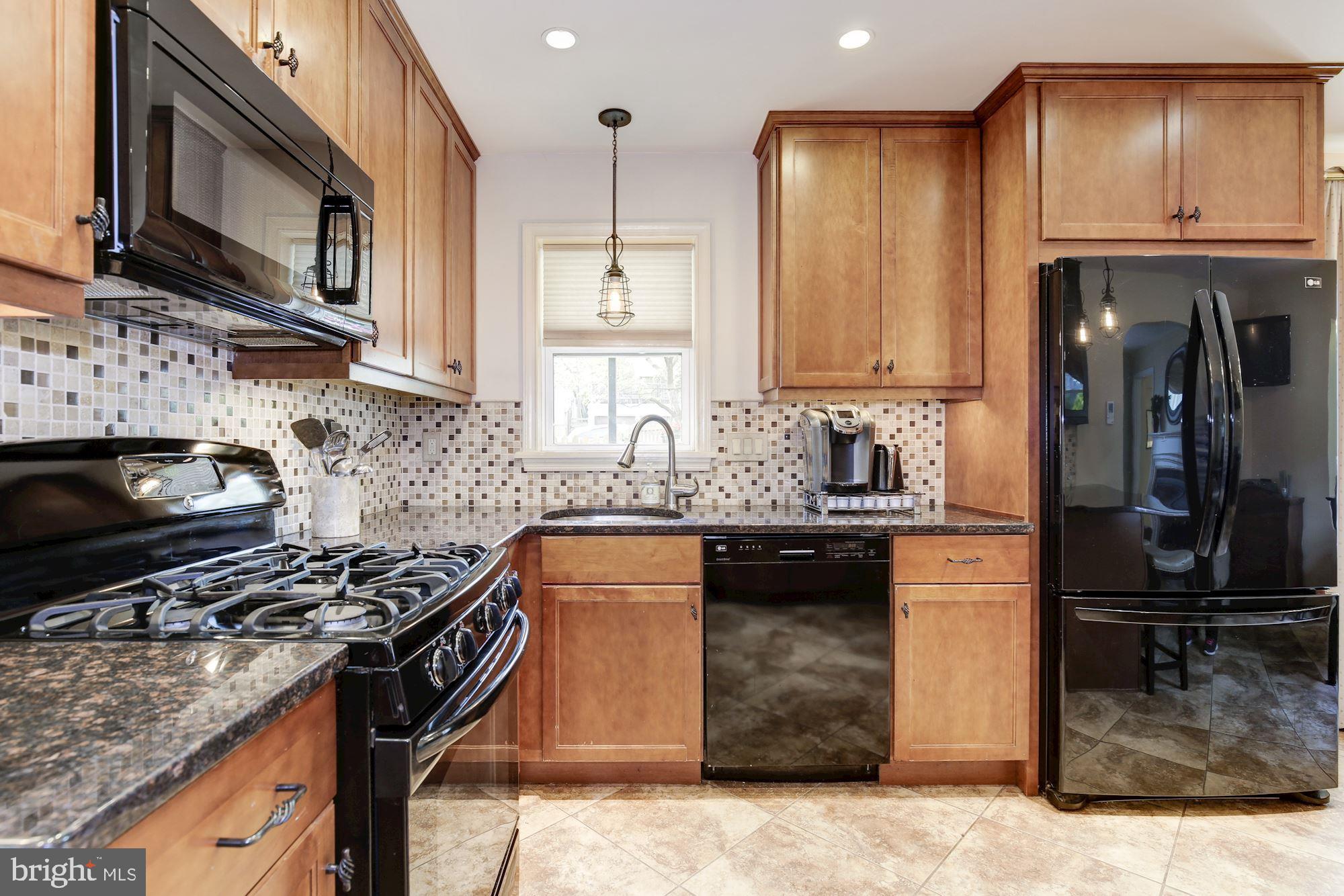 9308 Colesville Road Silver Spring, MD 20901 - Photo 6 of 41 Kitchen