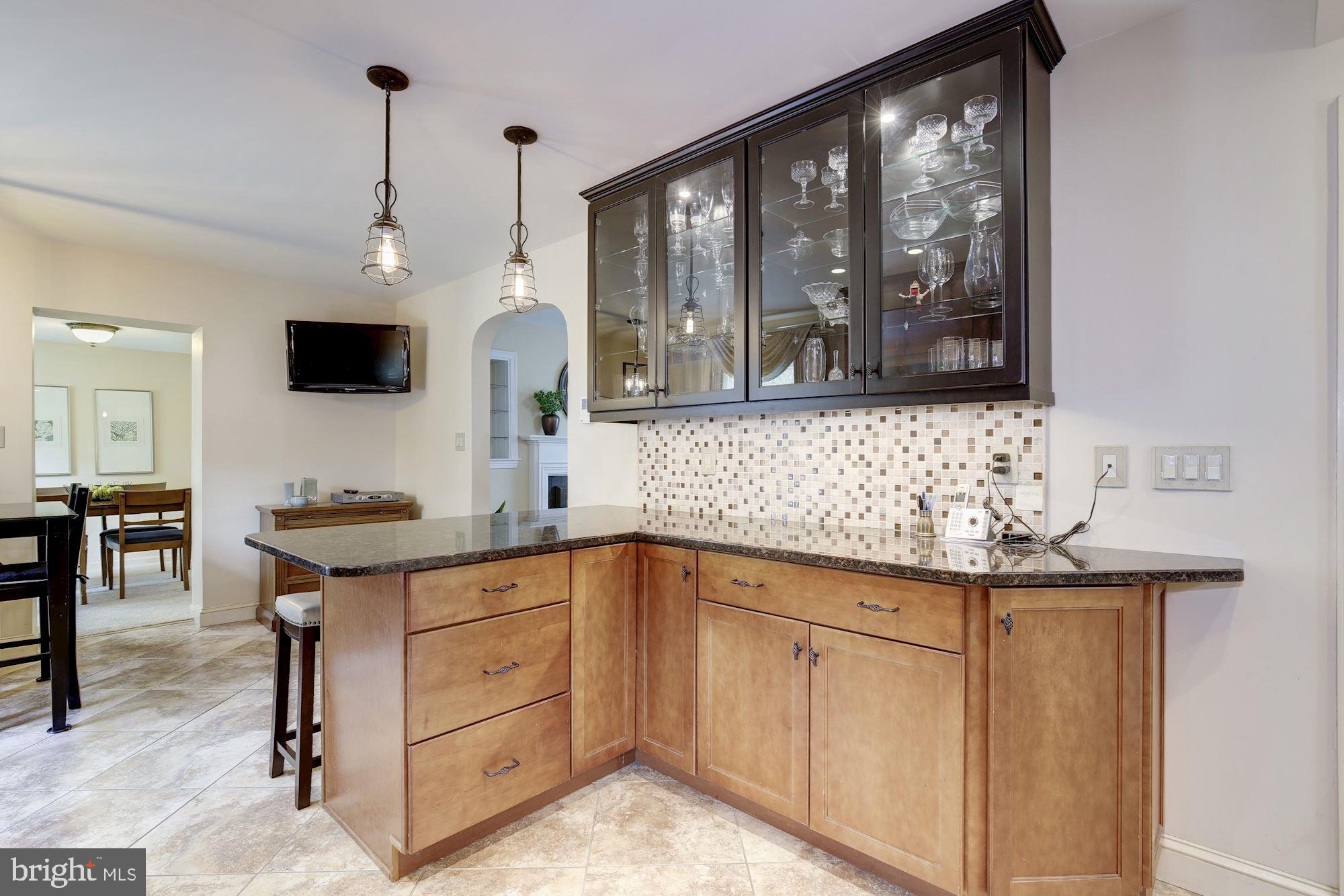 9308 Colesville Road Silver Spring, MD 20901 - Photo 7 of 41 Kitchen