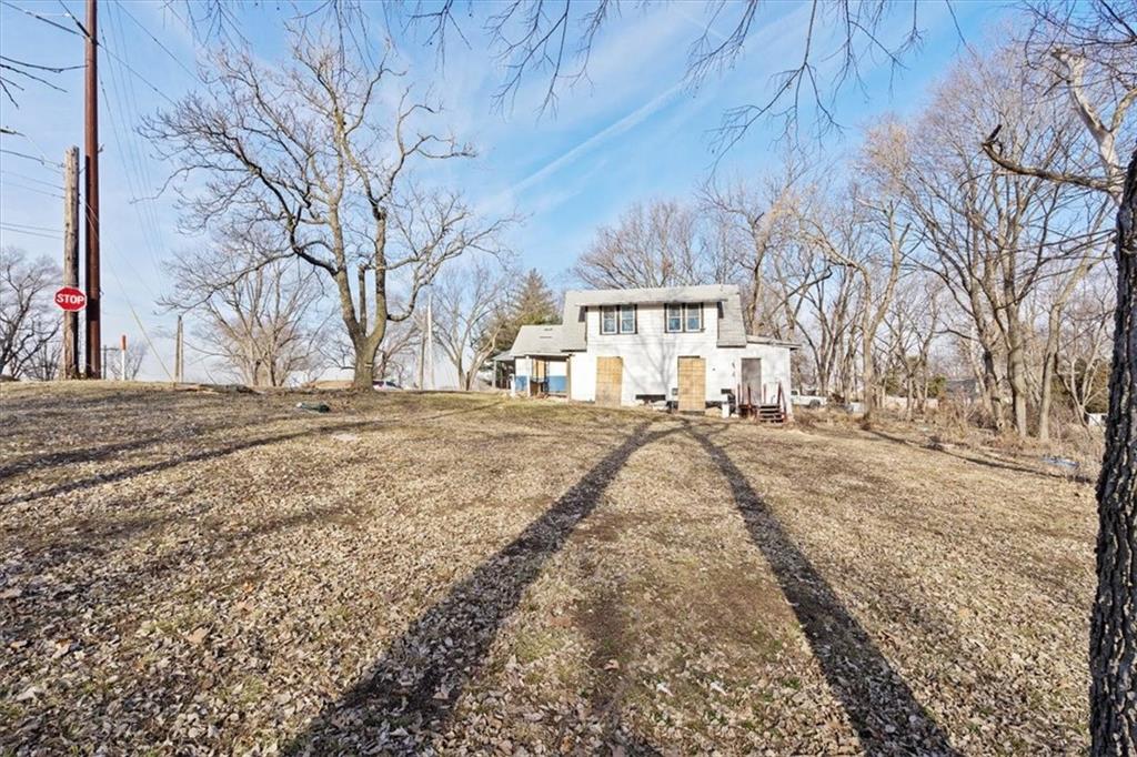 549 Blue Ridge Boulevard Kansas City, MO 64125 - Photo 17 of 17