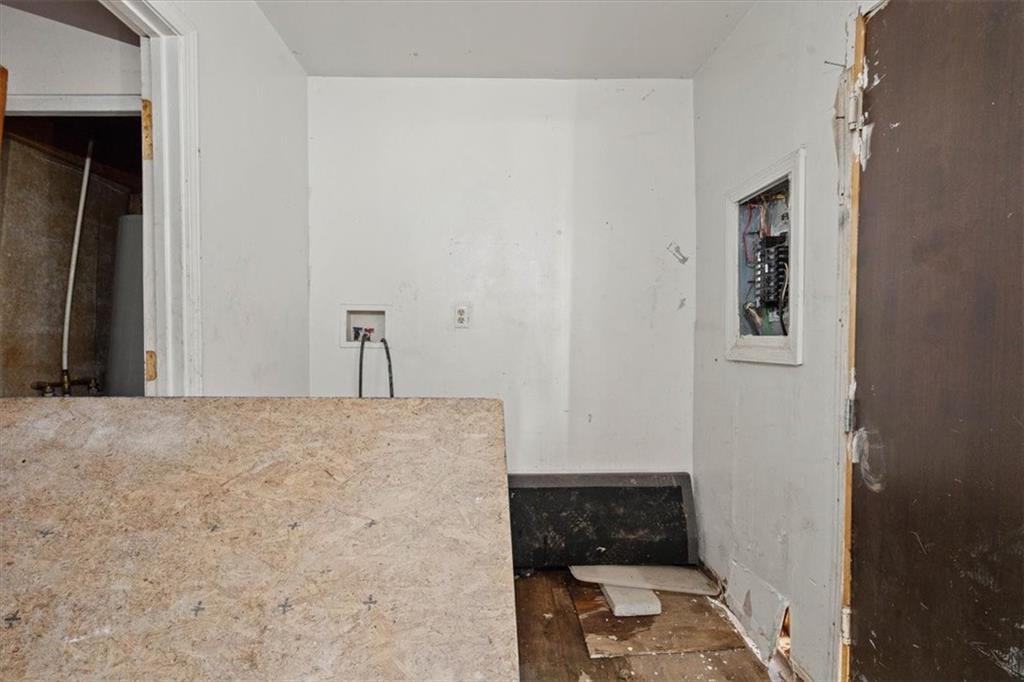 549 Blue Ridge Boulevard Kansas City, MO 64125 - Photo 8 of 17