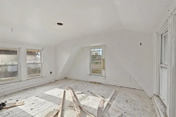 $44,500 | 549 Blue Ridge Boulevard, Kansas City, MO 64125