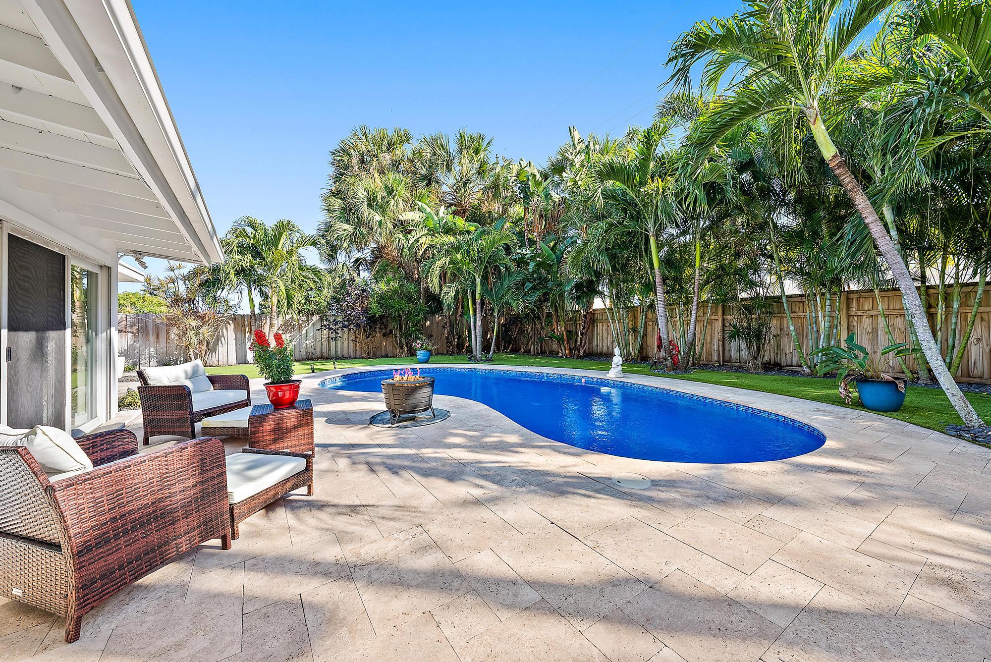 330 Franklin Road West Palm Beach, FL 33405 - Photo 24 of 29 330 Franklin Rd -29