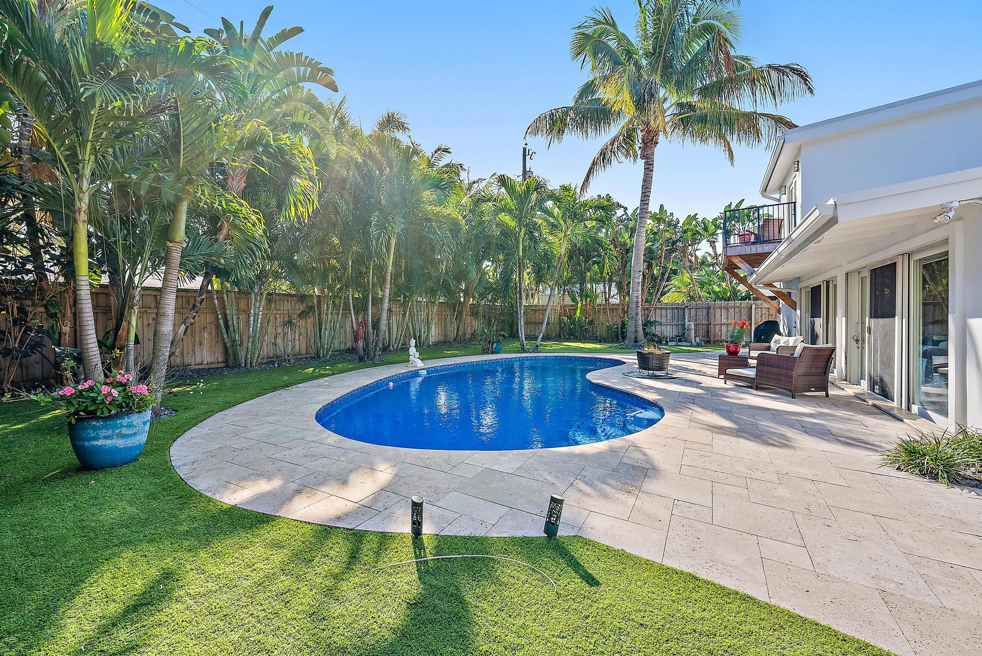 330 Franklin Road West Palm Beach, FL 33405 - Photo 25 of 29 330 Franklin Rd -30