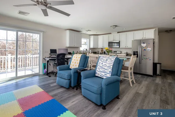 $1,395,000 | 78-82 Church Street, Mattapoisett, MA 02739