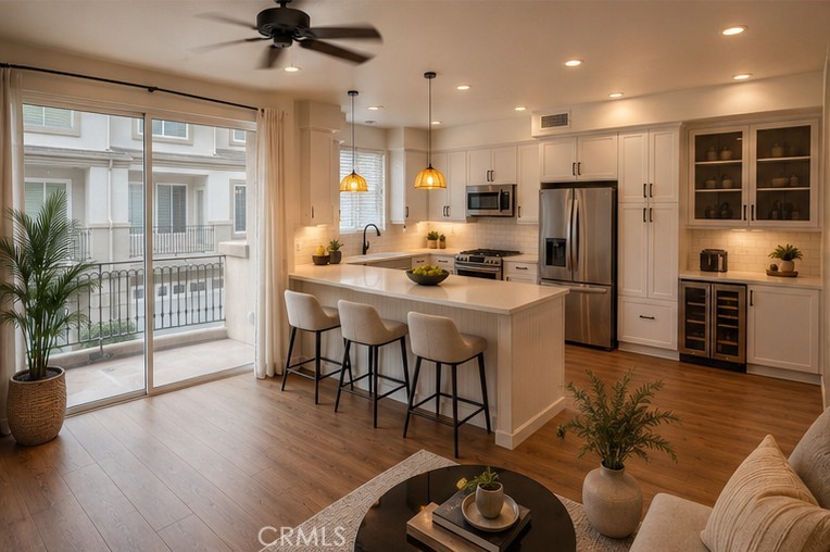 6237 Surfcove Circle Huntington Beach, CA 92648 - Photo 2 of 34
