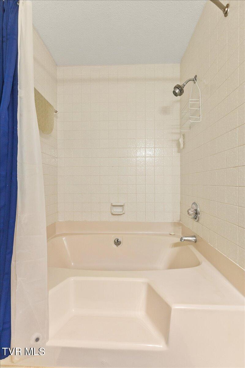 305 Pleasley Road Kingsport, TN 37660 - Photo 48 of 89 50-128A8957