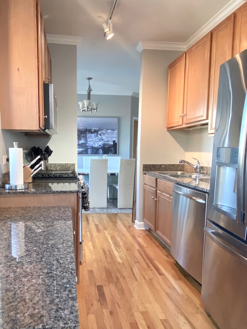 1529 South State Street, Unit 11A Chicago, IL 60605 - Photo 15 of 41