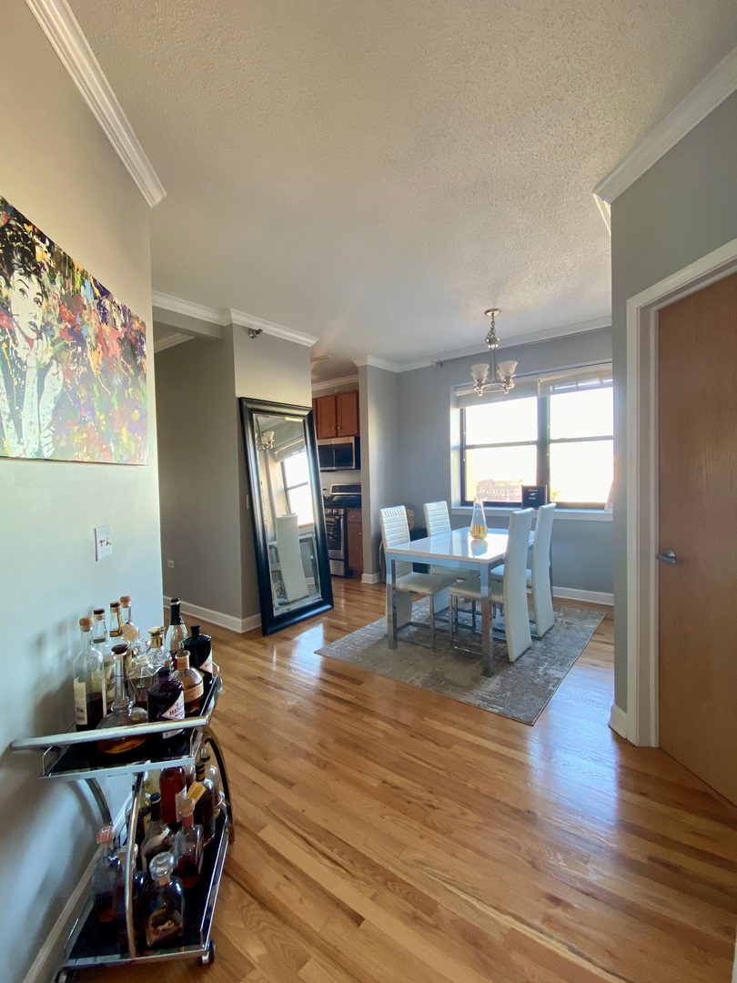 1529 South State Street, Unit 11A Chicago, IL 60605 - Photo 3 of 41