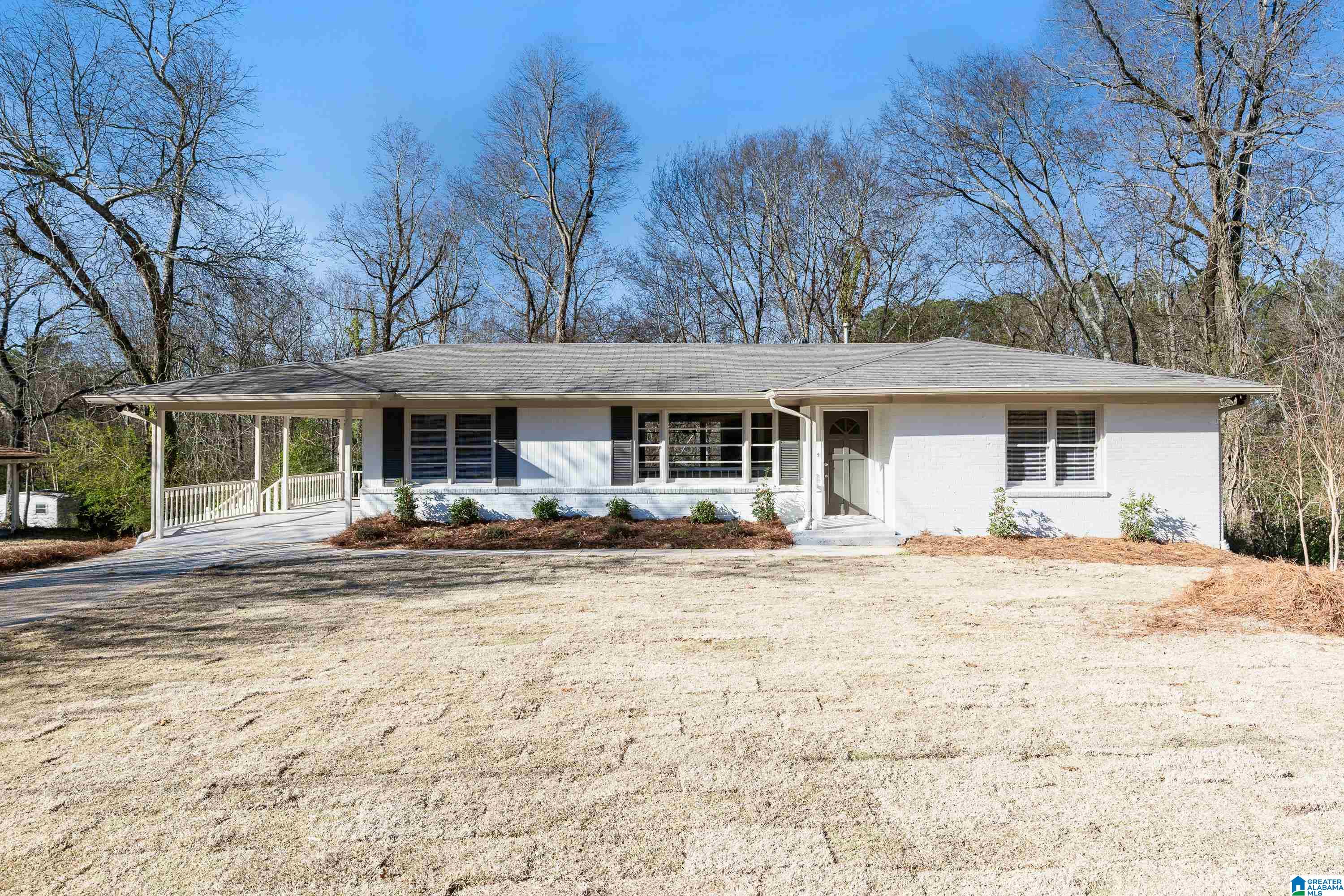2036 Pershing Road Birmingham, AL 35214 - Photo 1 of 37