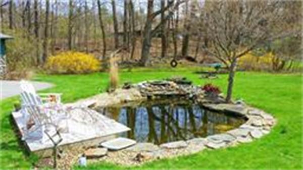 90 Phillips Road Holden, MA 01520 - Photo 4 of 5 Gallery Image 4