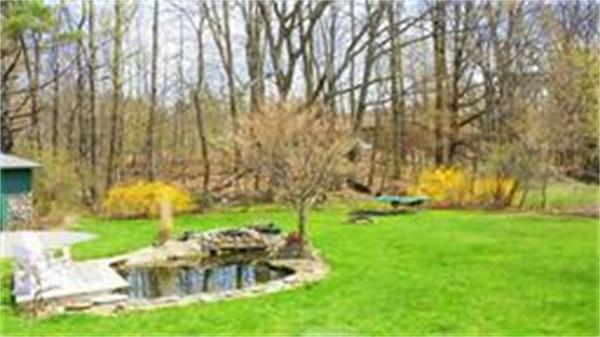 90 Phillips Road Holden, MA 01520 - Photo 5 of 5 Gallery Image 5