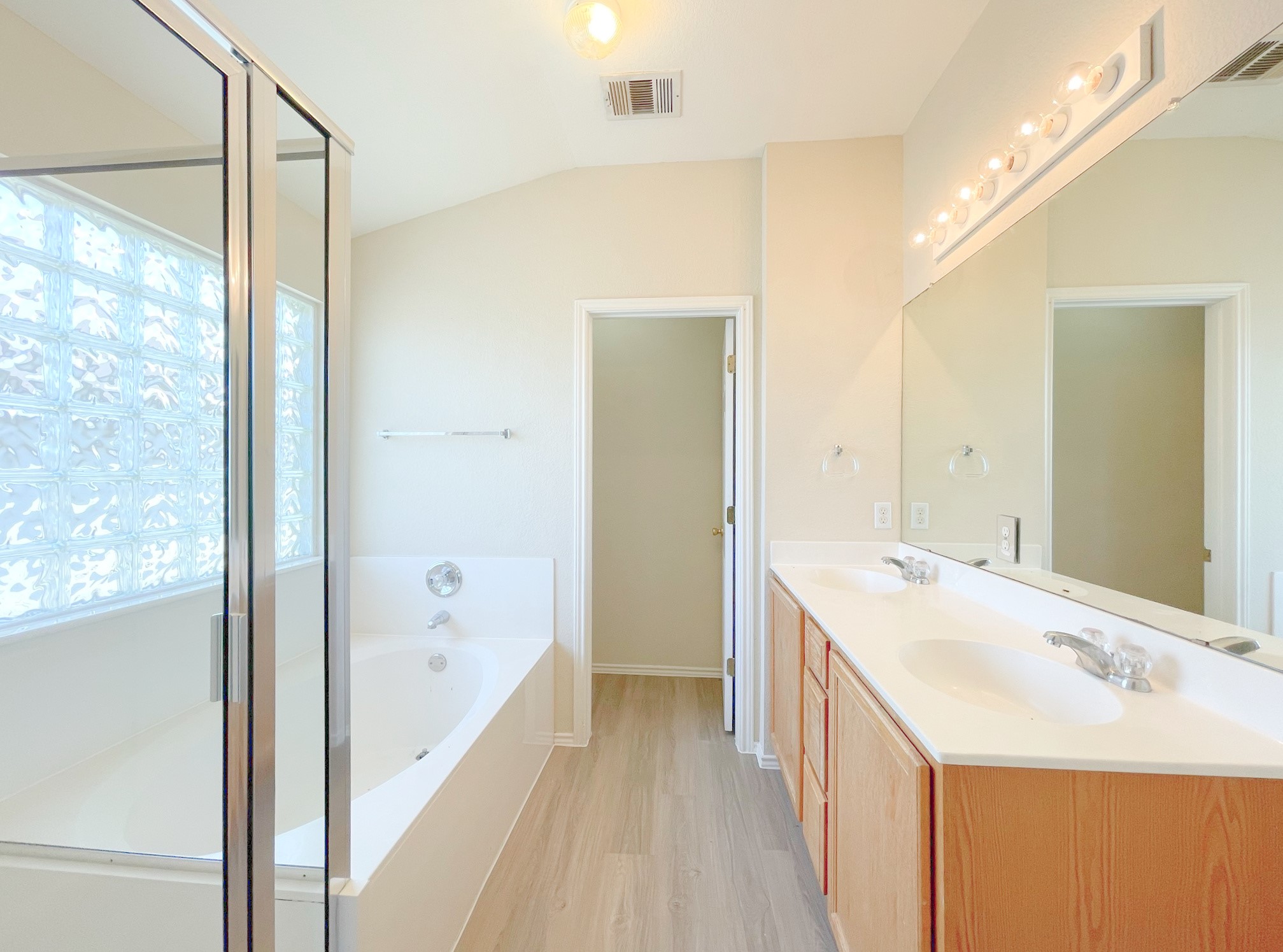 11313 Los Comancheros Road Austin, TX 78717 - Photo 16 of 29