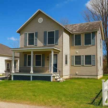 $260,000 | 52 Hull Avenue, Wallingford, VT 05773