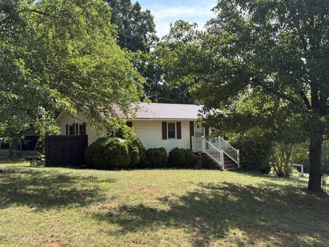 1135 Taylor Mountain Road Thaxton, VA 24174 - Photo 2 of 38 IMG_4682