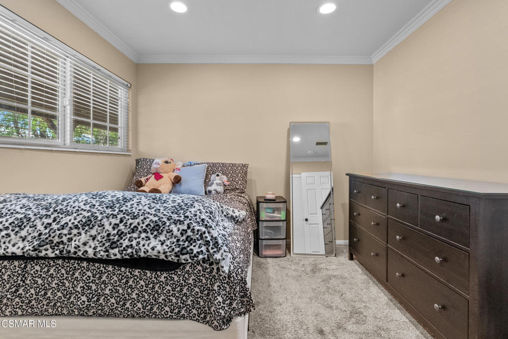 2161 Cutler Street Simi Valley, CA 93065 - Photo 26 of 52