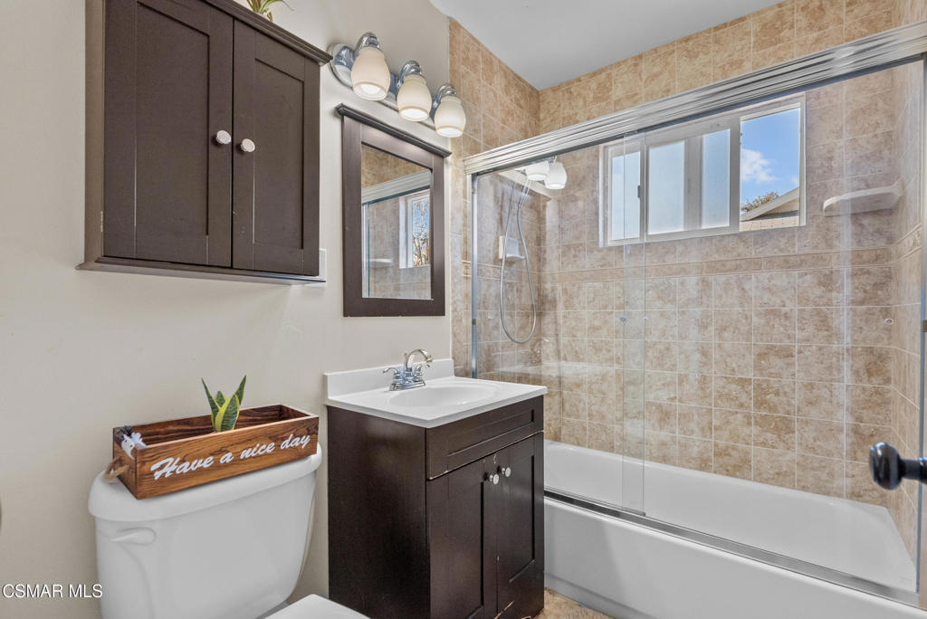 2161 Cutler Street Simi Valley, CA 93065 - Photo 29 of 52