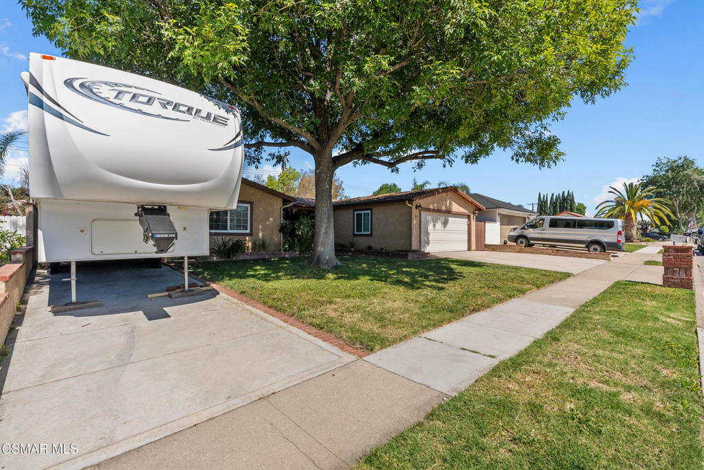 2161 Cutler Street Simi Valley, CA 93065 - Photo 51 of 52