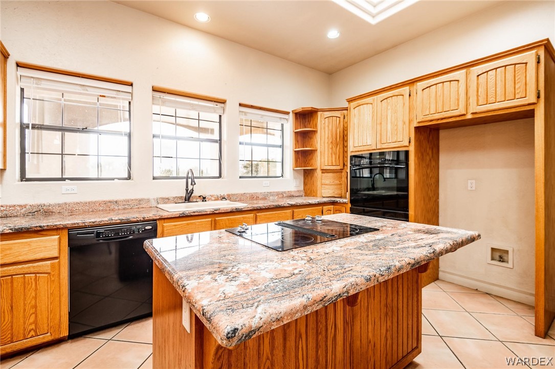 1009 Riata Valley Circle Kingman, AZ 86409 - Photo 11 of 50 Gallery Image 11