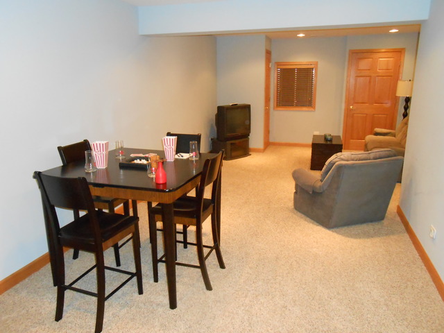 1607 Park Ridge Park Ridge, IL 60068 - Photo 23 of 25