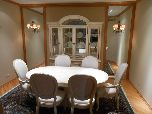 1607 Park Ridge Park Ridge, IL 60068 - Photo 8 of 25
