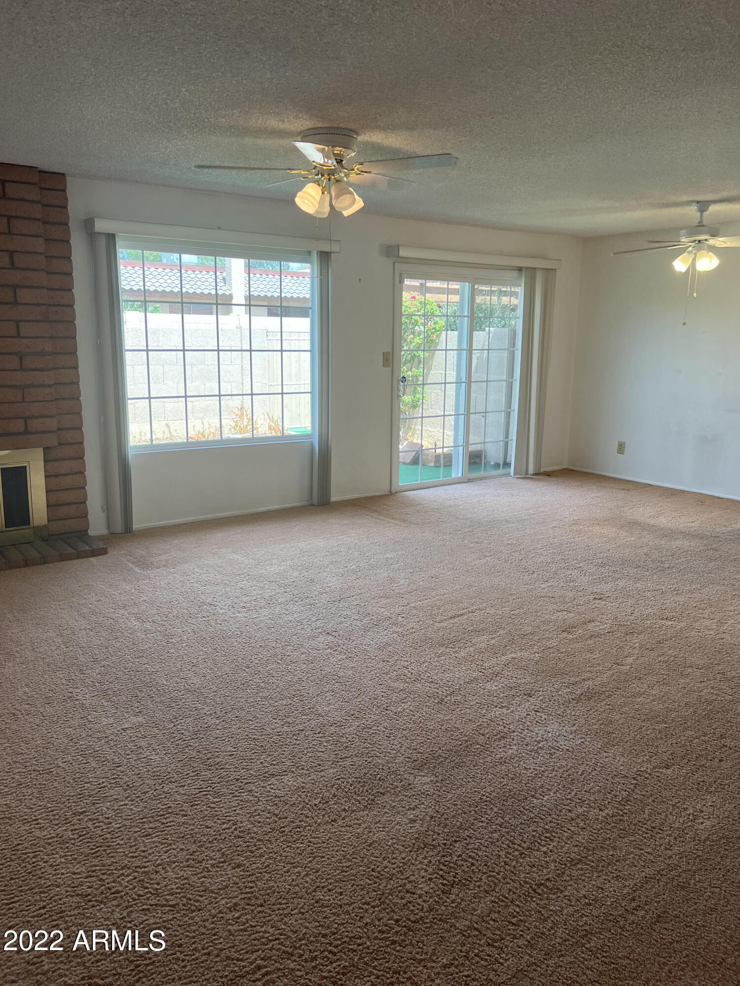 11628 South Ki Road Phoenix, AZ 85044 - Photo 2 of 15 pic1