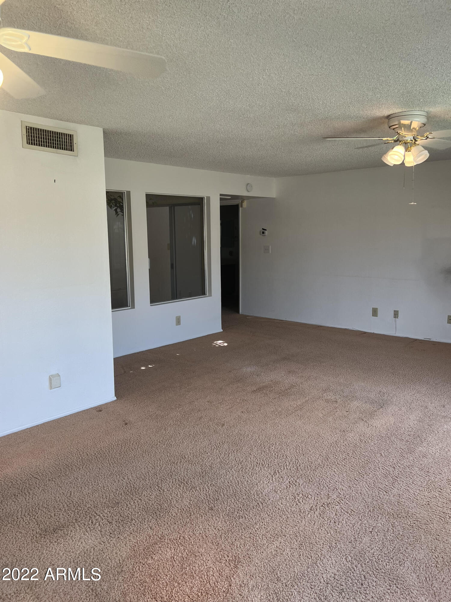 11628 South Ki Road Phoenix, AZ 85044 - Photo 3 of 15 pic2