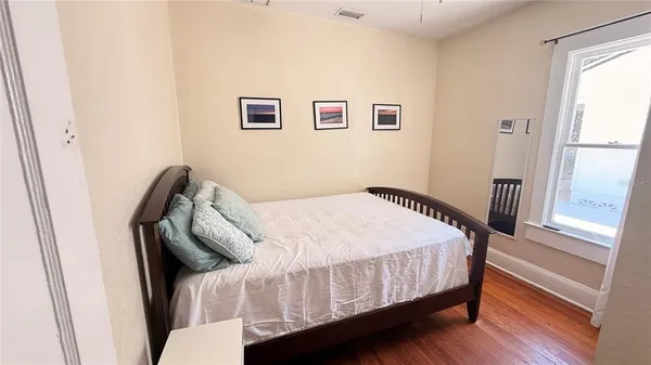 $2,450 | 905 Jones Street, Clearwater, FL 33755