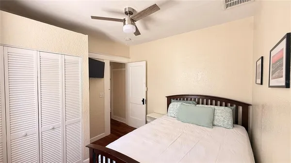 $2,450 | 905 Jones Street, Clearwater, FL 33755