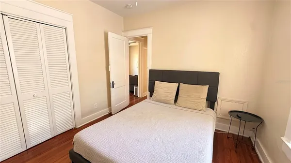 $2,450 | 905 Jones Street, Clearwater, FL 33755