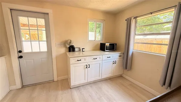 $2,450 | 905 Jones Street, Clearwater, FL 33755