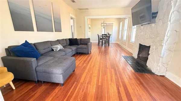 $2,450 | 905 Jones Street, Clearwater, FL 33755