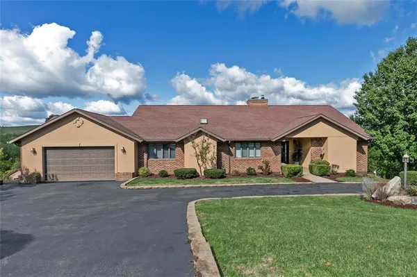$999,999 | 4050 Adelaide Hill, Connellsville, PA 15425