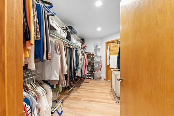 $999,999 | 4050 Adelaide Hill, Connellsville, PA 15425