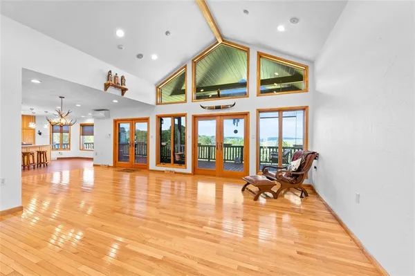 $999,999 | 4050 Adelaide Hill, Connellsville, PA 15425