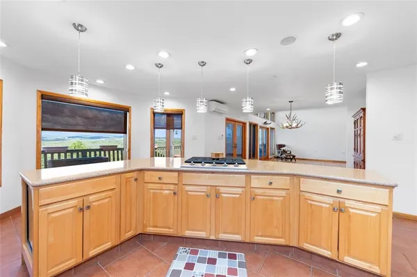 $999,999 | 4050 Adelaide Hill, Connellsville, PA 15425