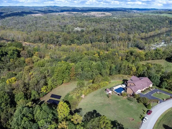 $999,999 | 4050 Adelaide Hill, Connellsville, PA 15425