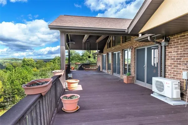 $999,999 | 4050 Adelaide Hill, Connellsville, PA 15425