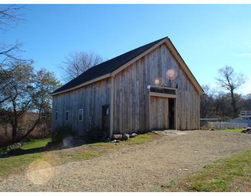 32 River Road Wayland, MA 01778 - Photo 2 of 8