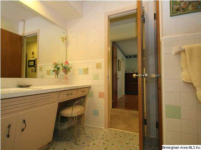 3320 Circle Hill Road Birmingham, AL 35243 - Photo 16 of 22