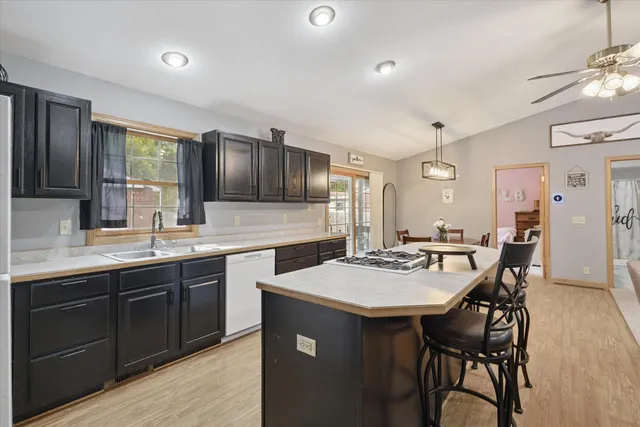 $219,900 | 1315 Fitzgerald Avenue, Hesperia, MI 49421